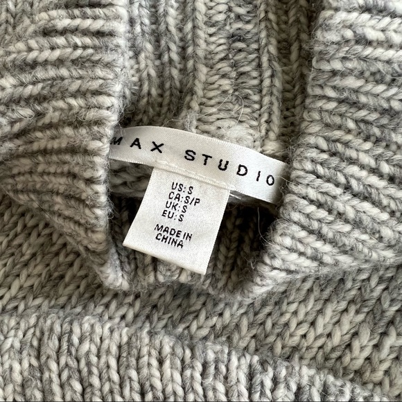 Max Studio button back turtleneck sweater - Picture 8 of 9